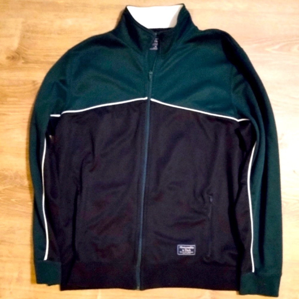 A&F jacket XL